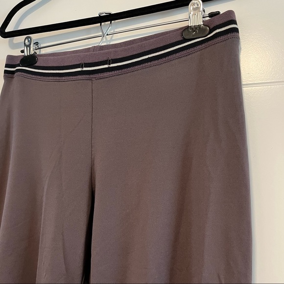 Reebok | Wide/Flared Leg Leggings - Picture 3 of 14